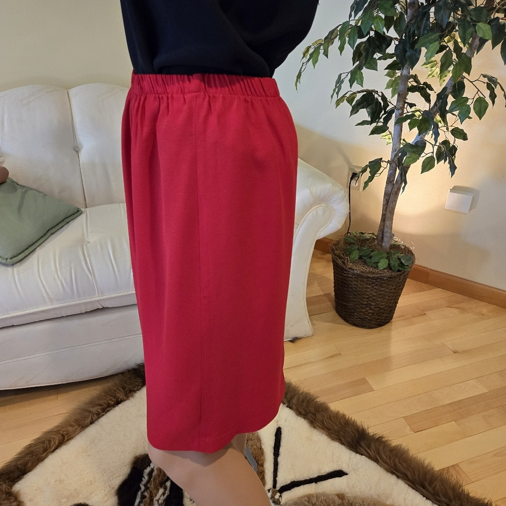 Lew Magram 3-Piece Red Woman's Suit, Jacket, Skirt, Slacks, Size 12 - Picture 10 of 16